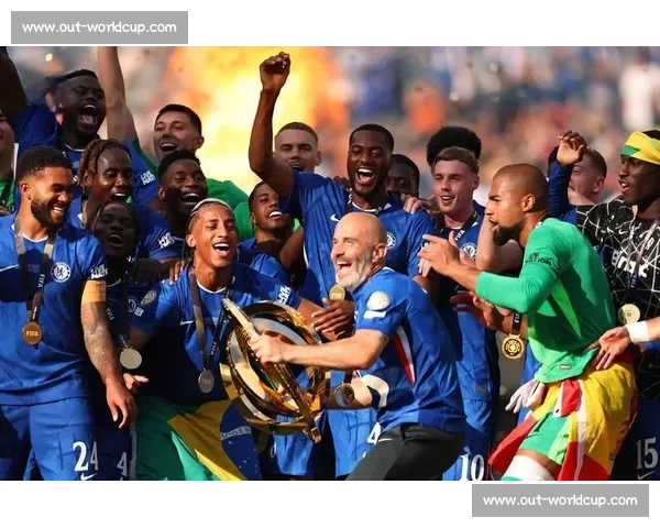 科莫利赴美逼宫 DV9 续约 世俱杯低迷成变数