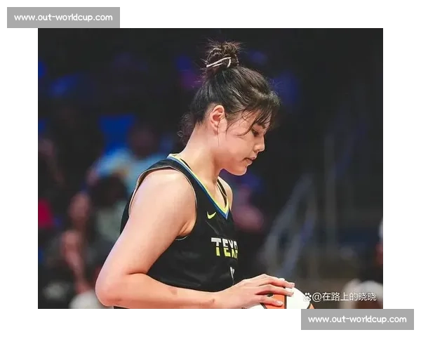 女篮 67 分大胜夜却迎致命打击！李梦退出 + 李月汝留美，亚洲杯双核缺席