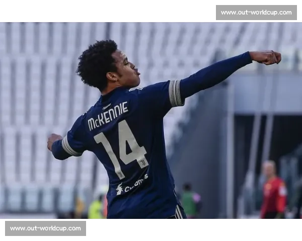 黄潜锁定未来！21 岁锋线新星莫莱罗加盟至 2030 年