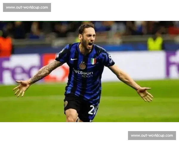 加拉塔萨雷 1500 万欧报价恰尔汗奥卢，国米坚持 4000 万欧要价