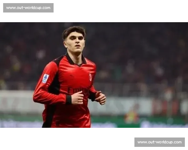 罗体:斯佩齐亚瞄准米兰左后卫新星巴尔泰萨吉 罗体:斯佩齐亚瞄准米兰左后卫新星巴尔泰萨吉