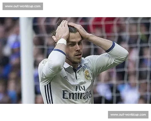 贝尔赫斯直落两盘横扫奥佩尔卡，强势晋级巡回赛决赛